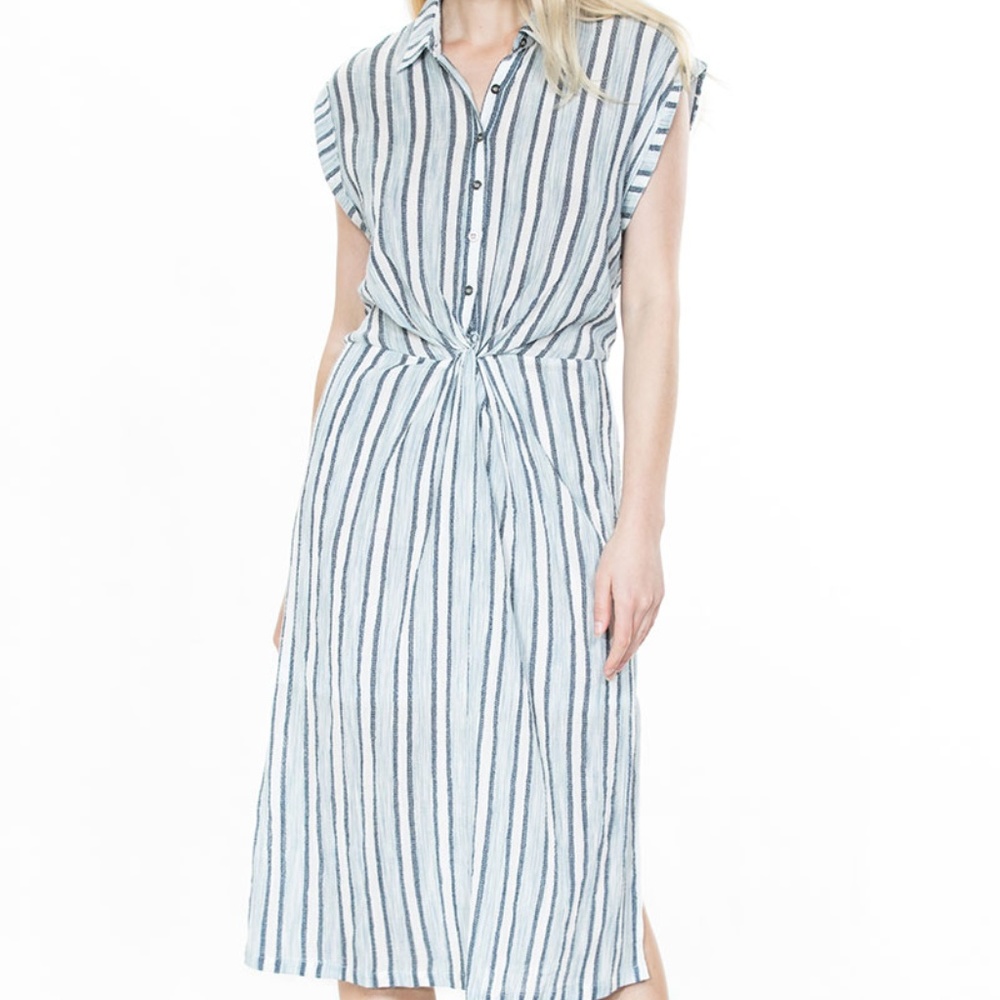 SLEEVELESS COLLAR  BUTTON DOWN STRIPE DRESS